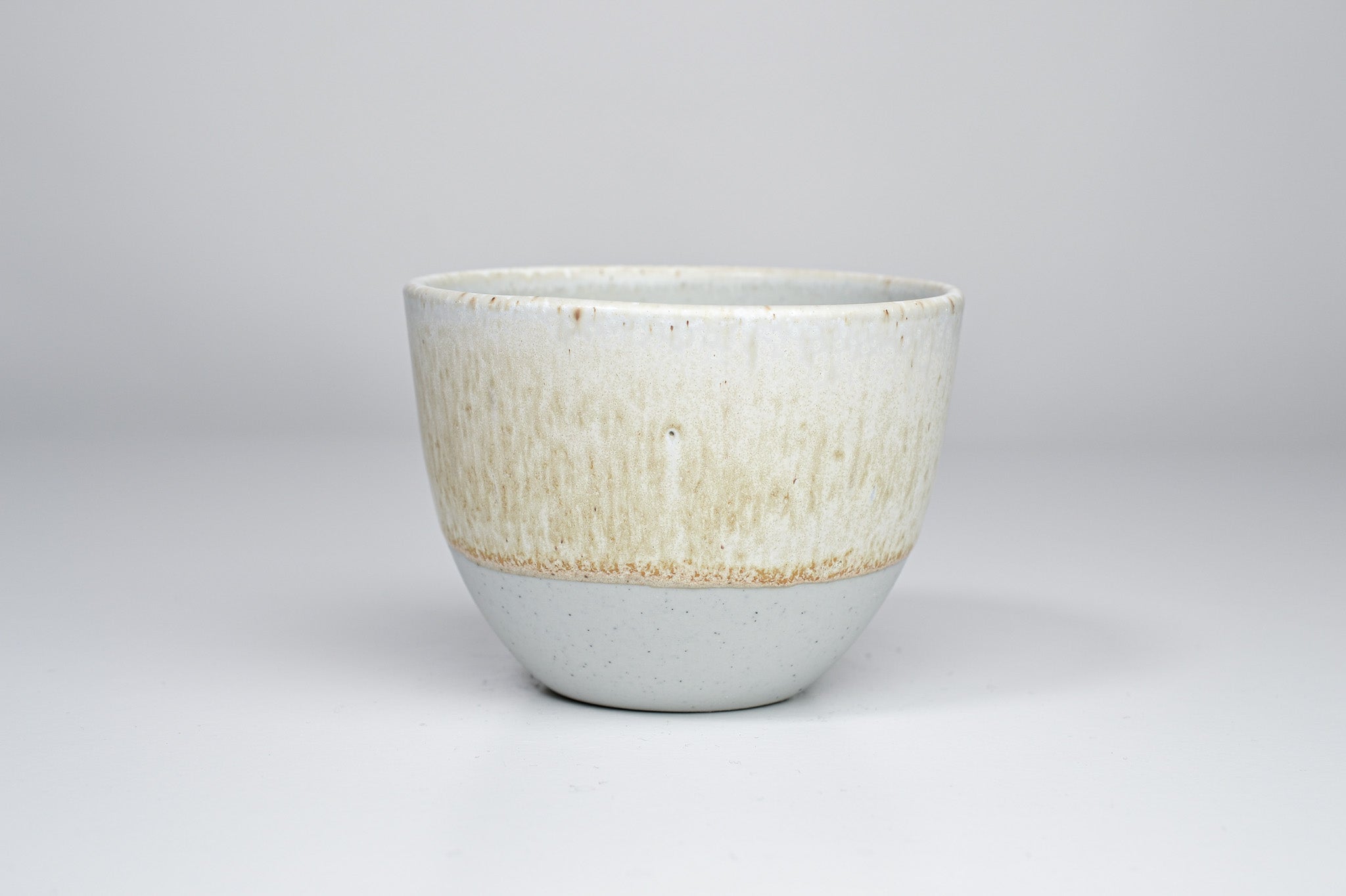 Simple cup with miracle glaze