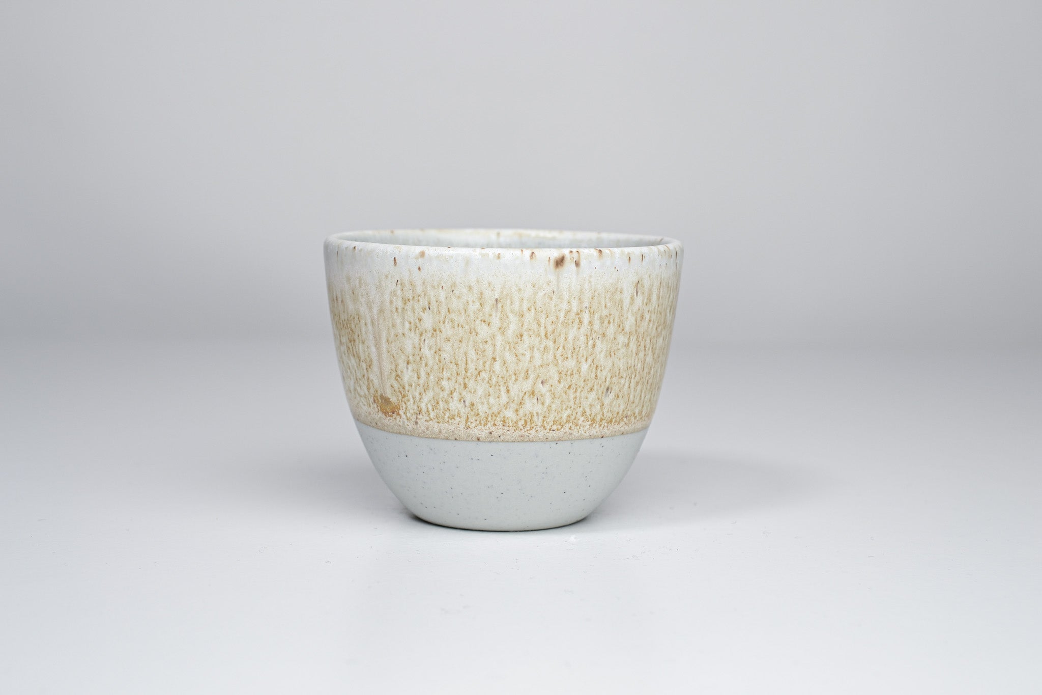 Simple cup with miracle glaze