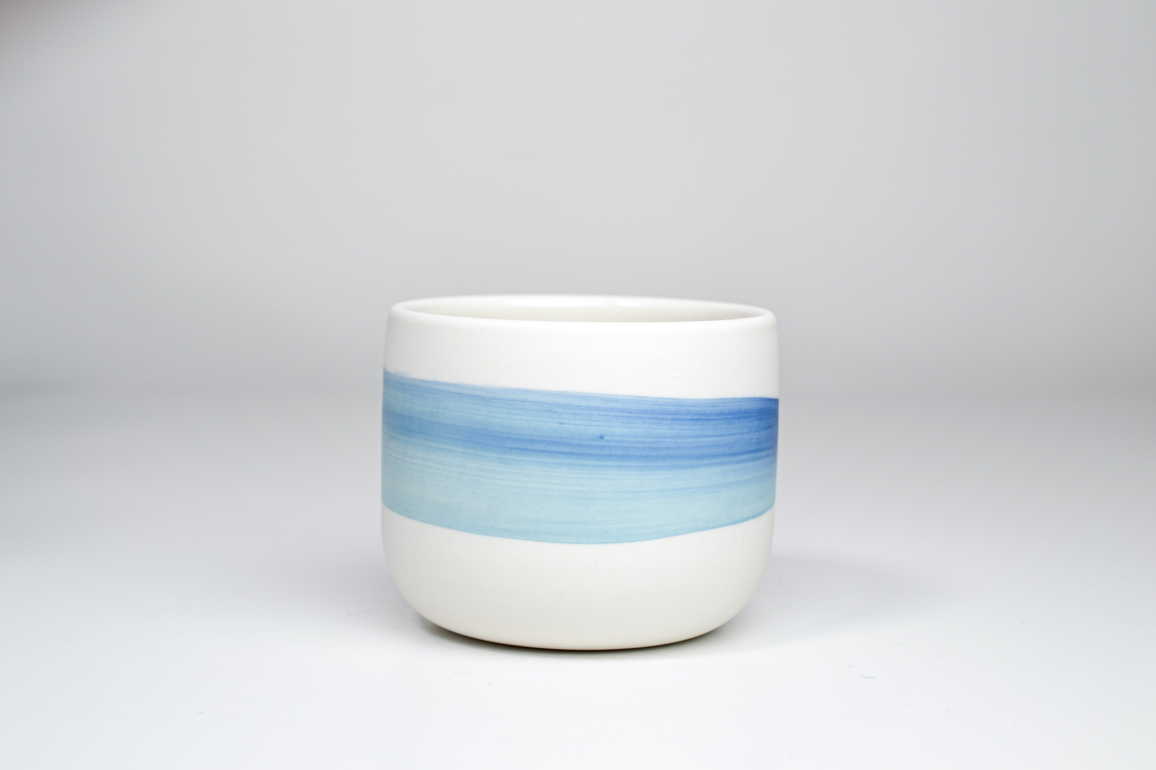 Simple cup, blue line, 200ml