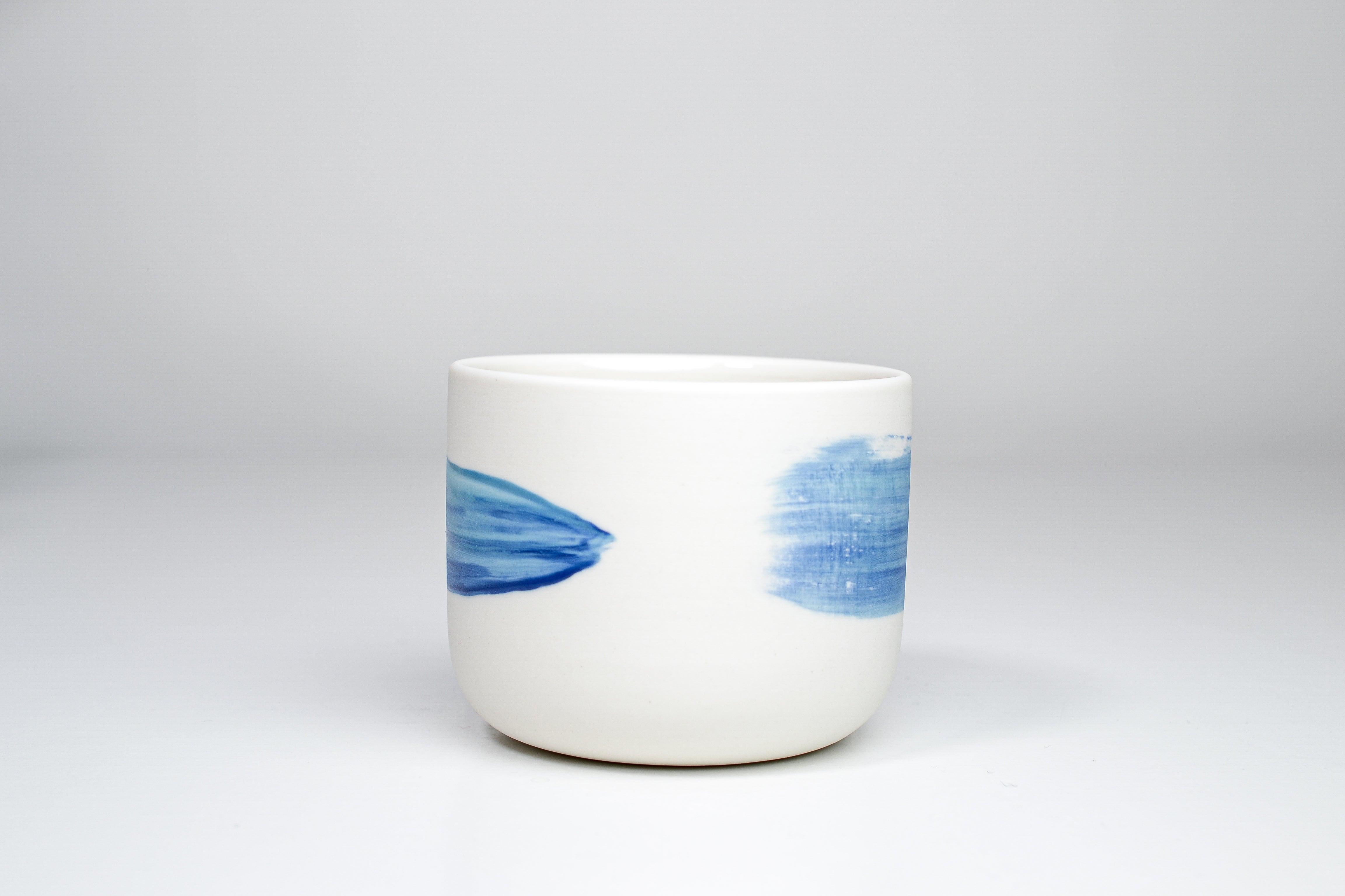 Simple cup, blue line, 200ml