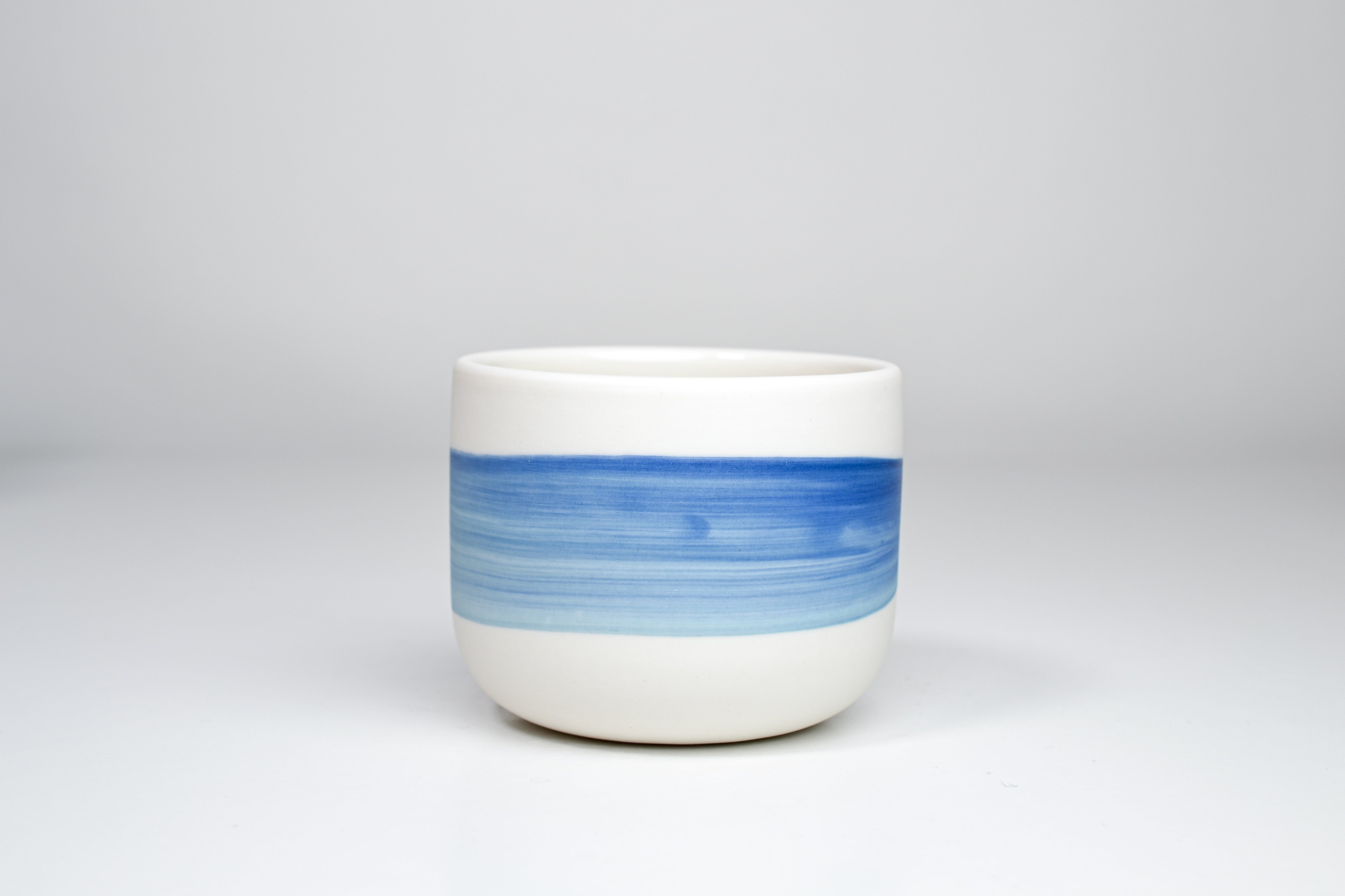 Simple cup, blue line, 200ml