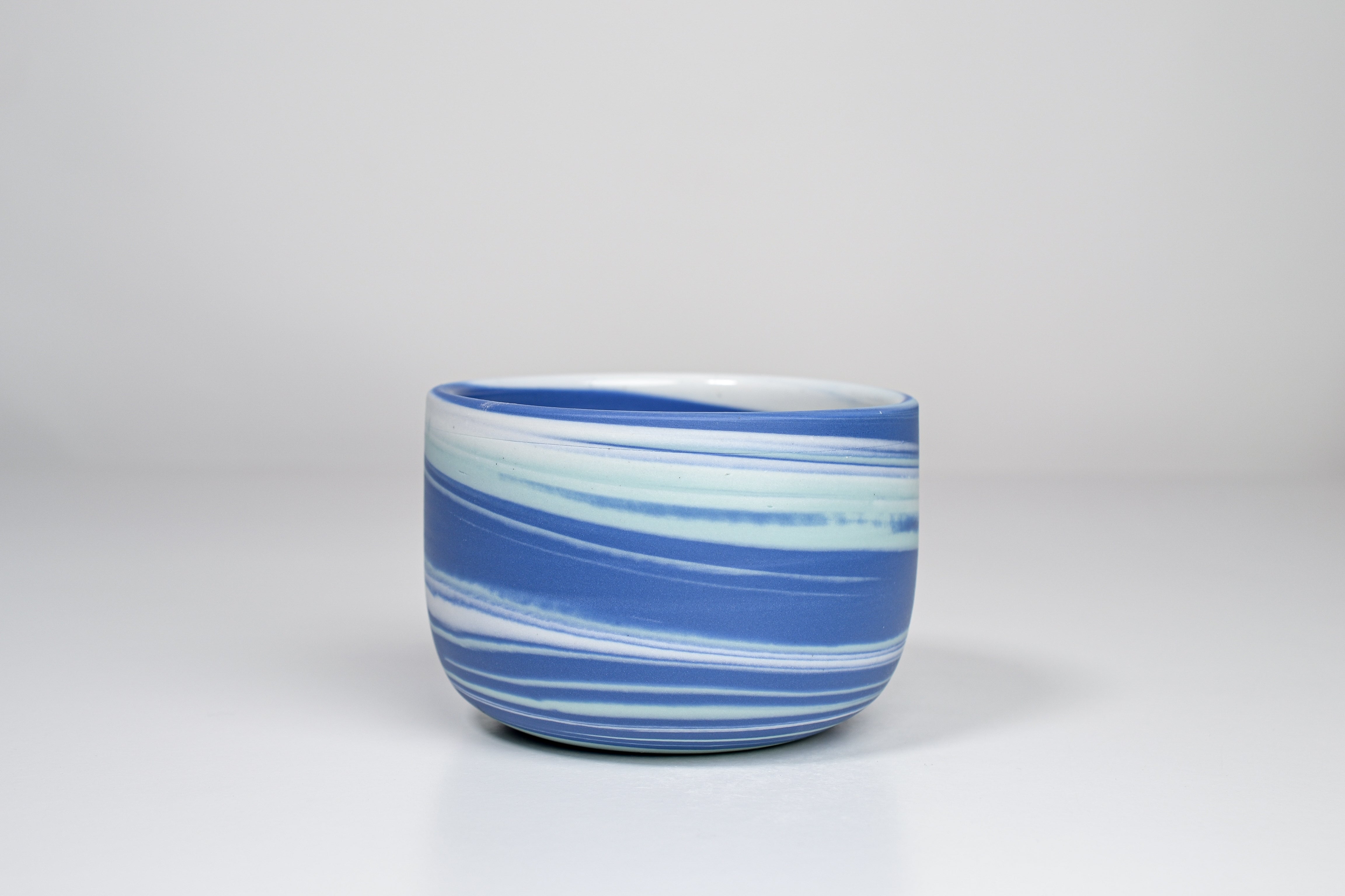 Let it flow. Porcelain cup. 300ml