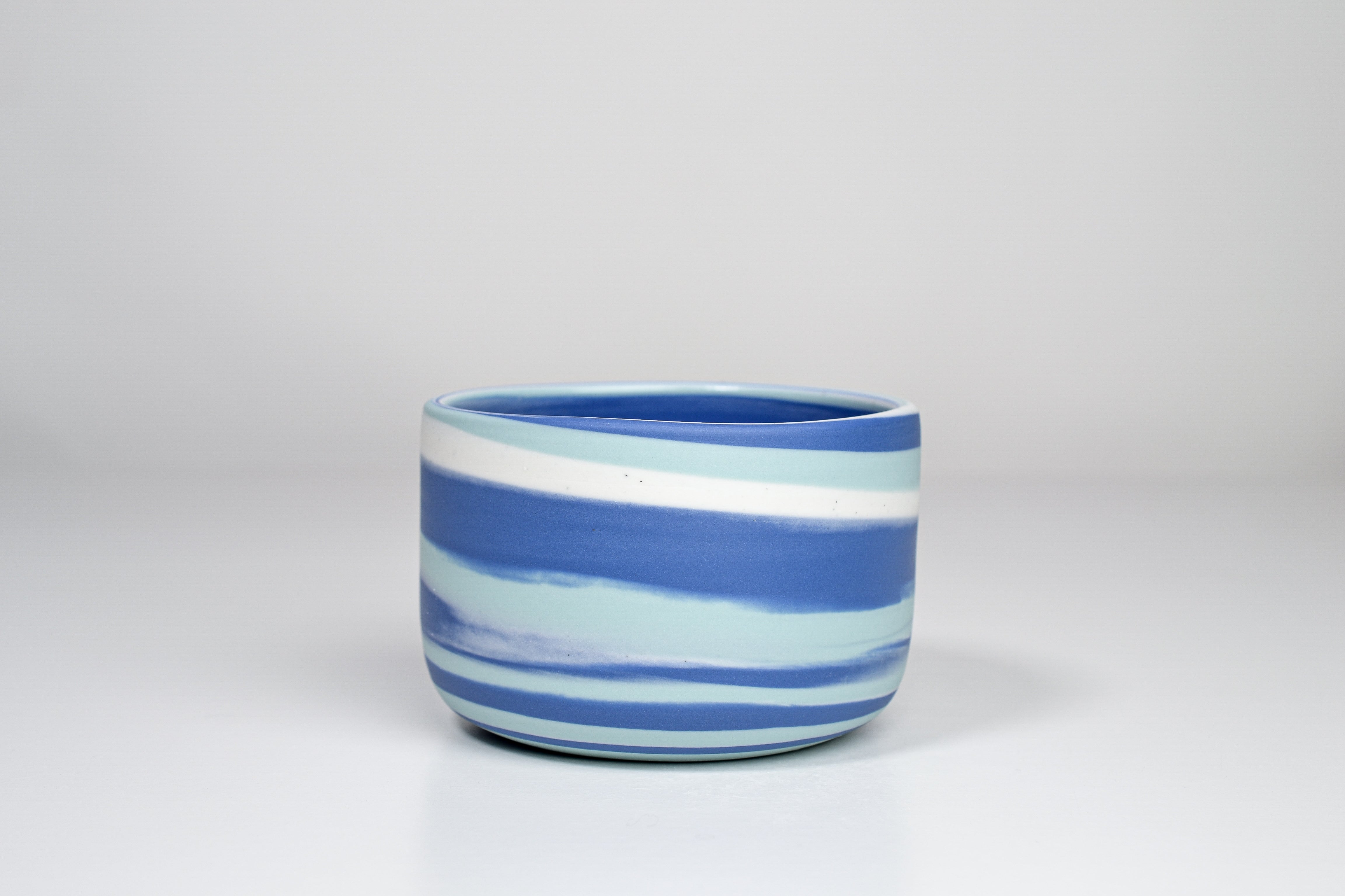 Let it flow. Porcelain cup. 300ml