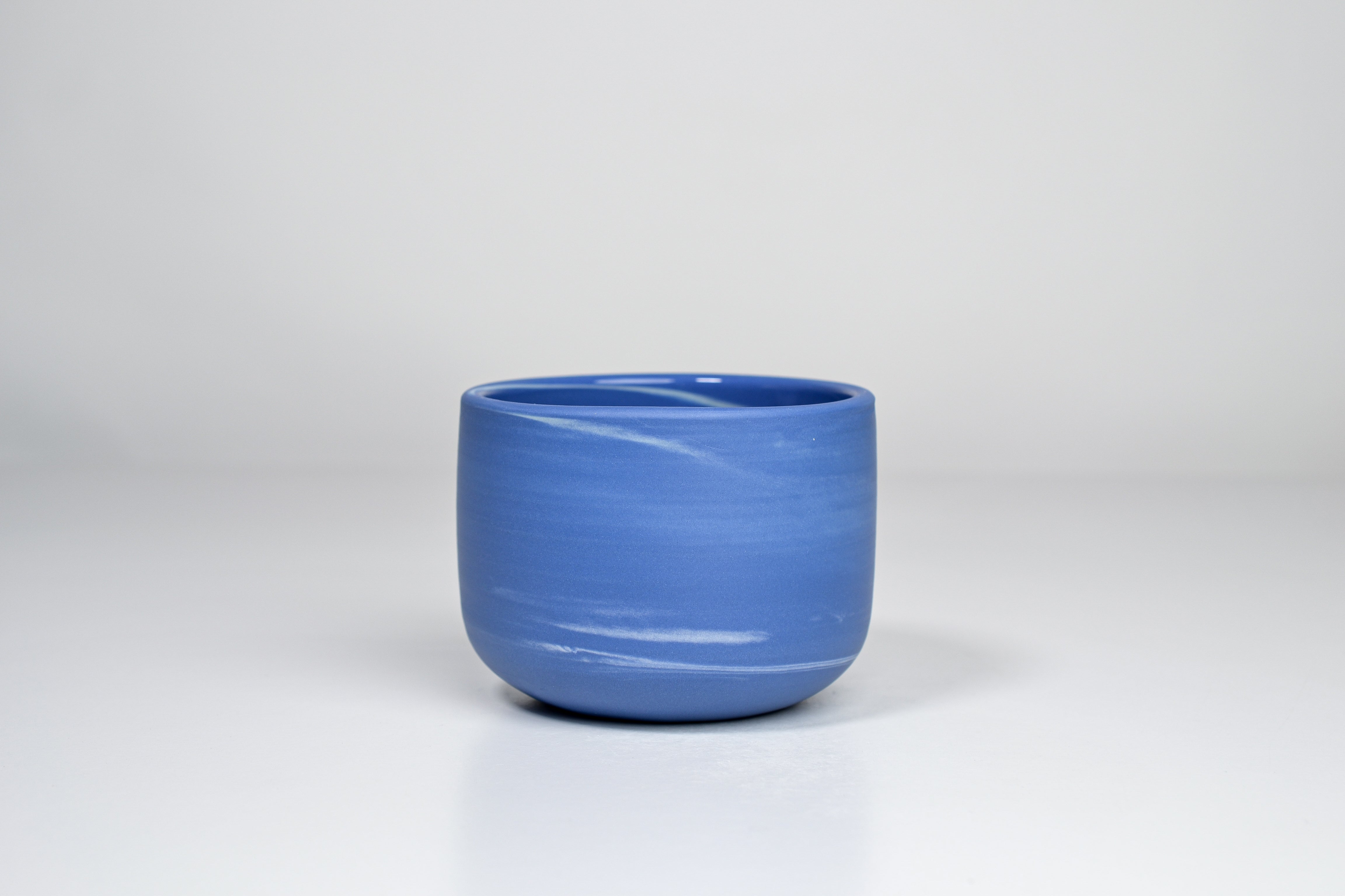 Let it flow. Porcelain cup. 200ml