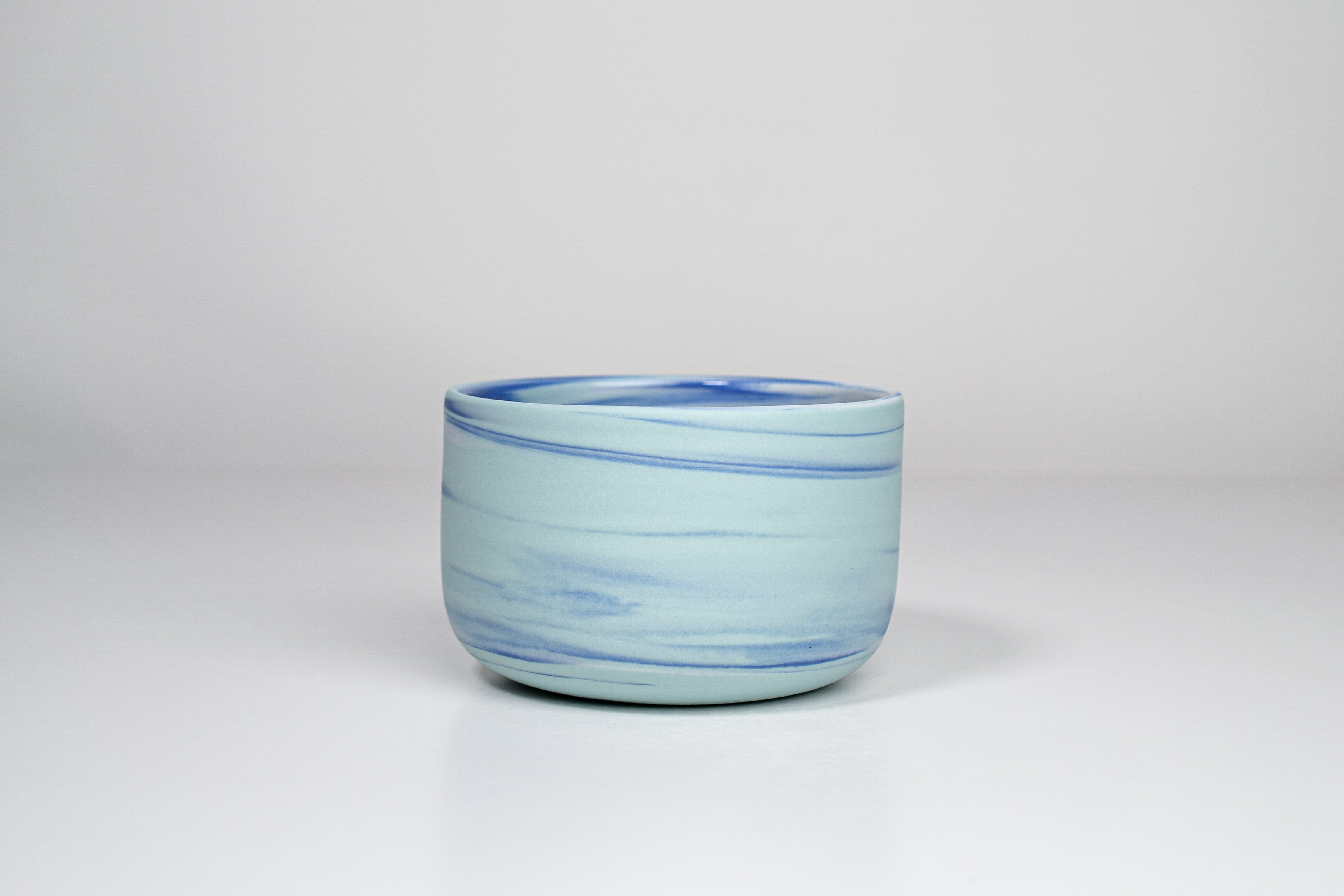 Let it flow. Porcelain cup. 300ml