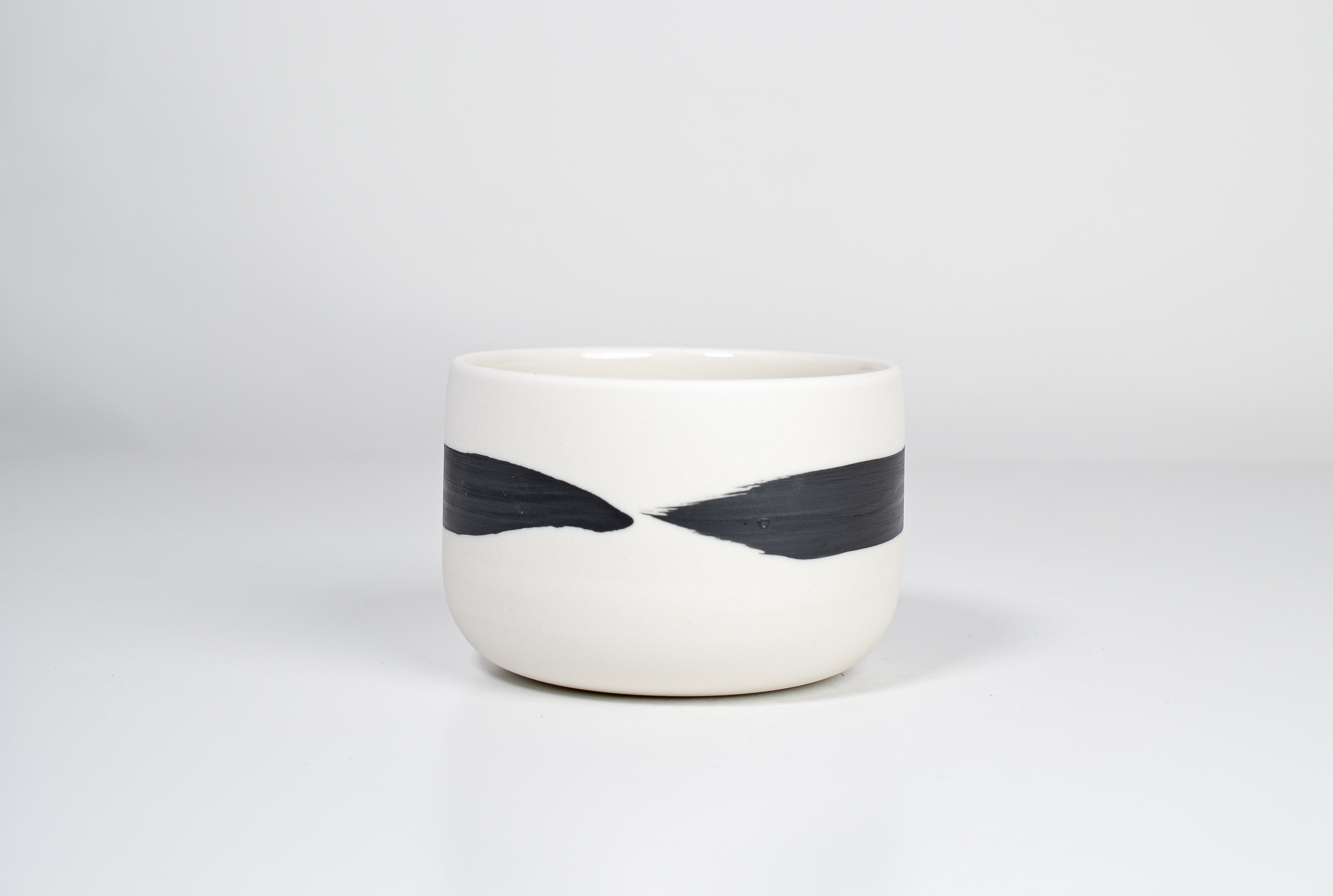 Simple cup, black line, 300ml