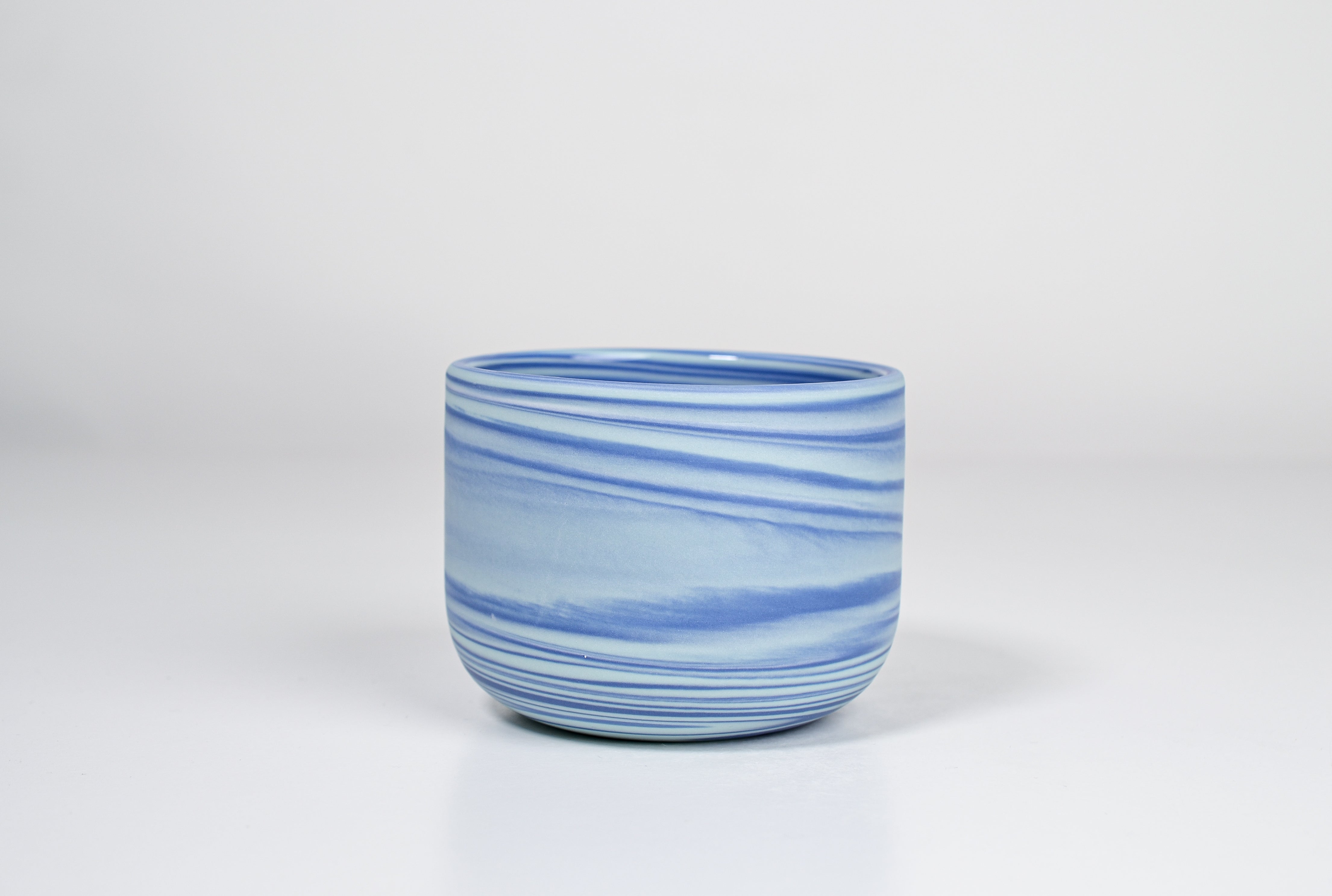 Let it flow. Porcelain cup. 200ml