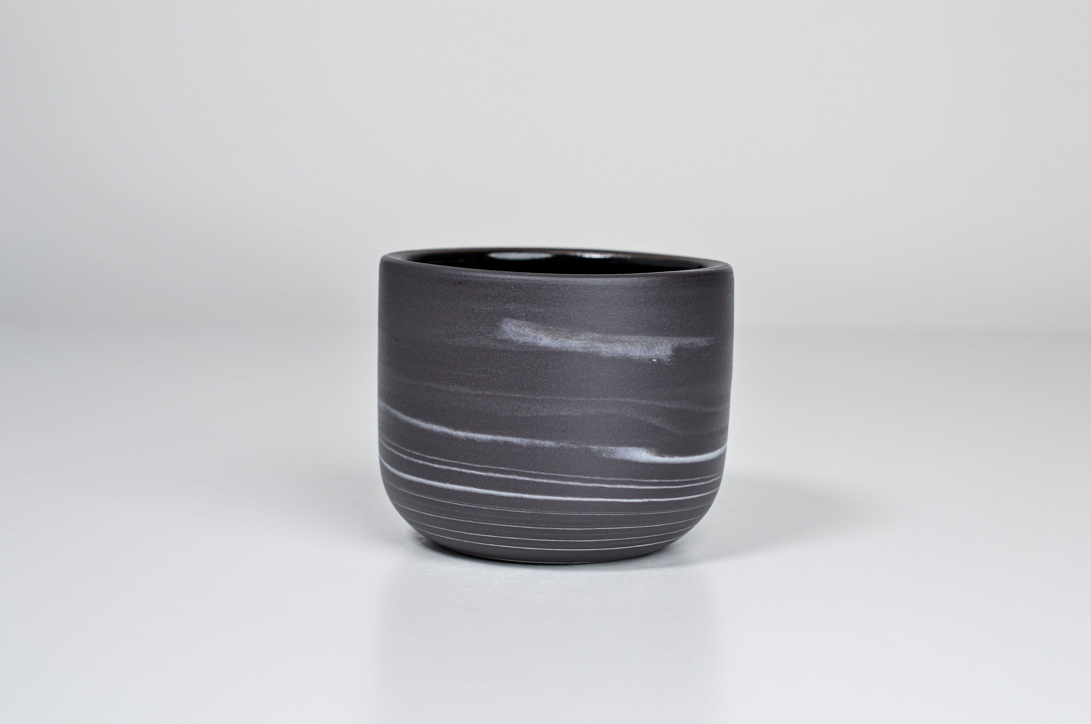 Let it flow. Porcelain cup. 190ml