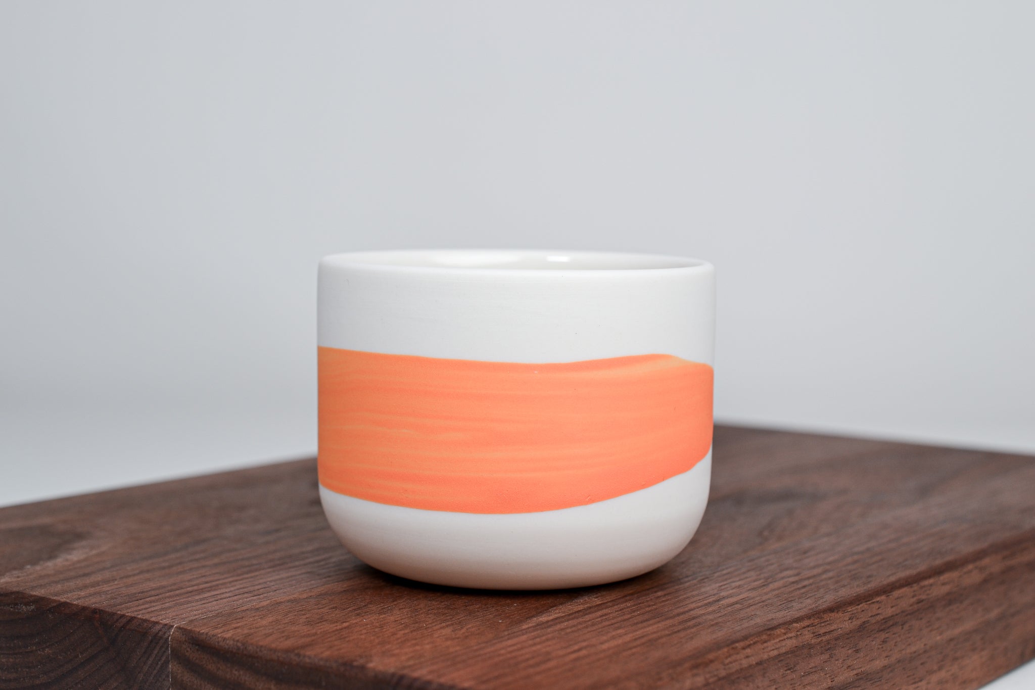 Simple cup, rich orange line, 200ml