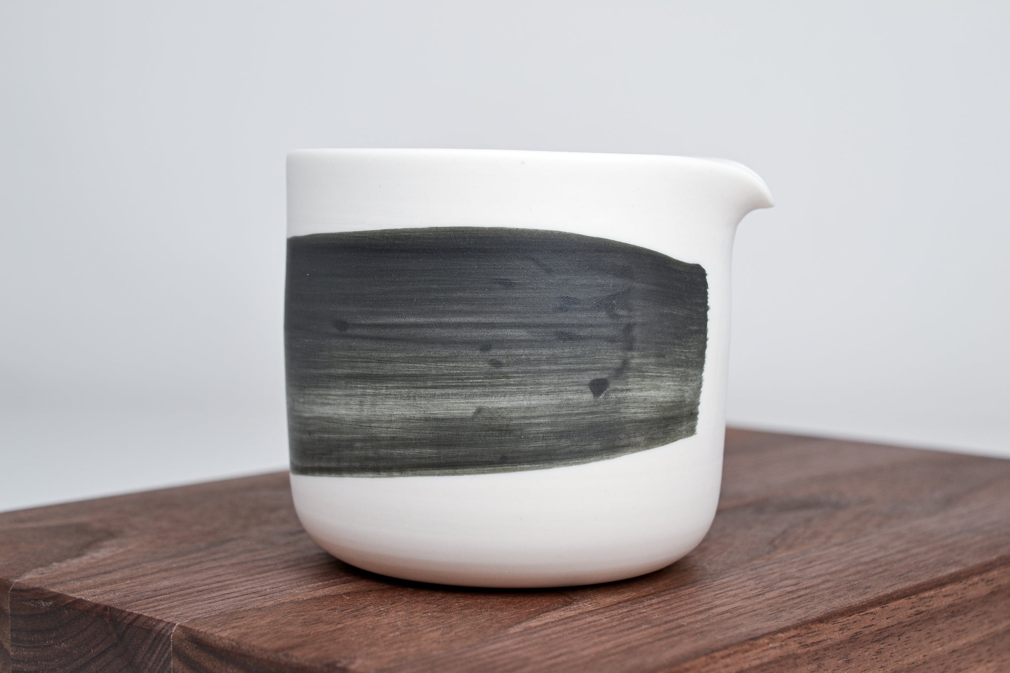 Simple jug - black line - 300ml