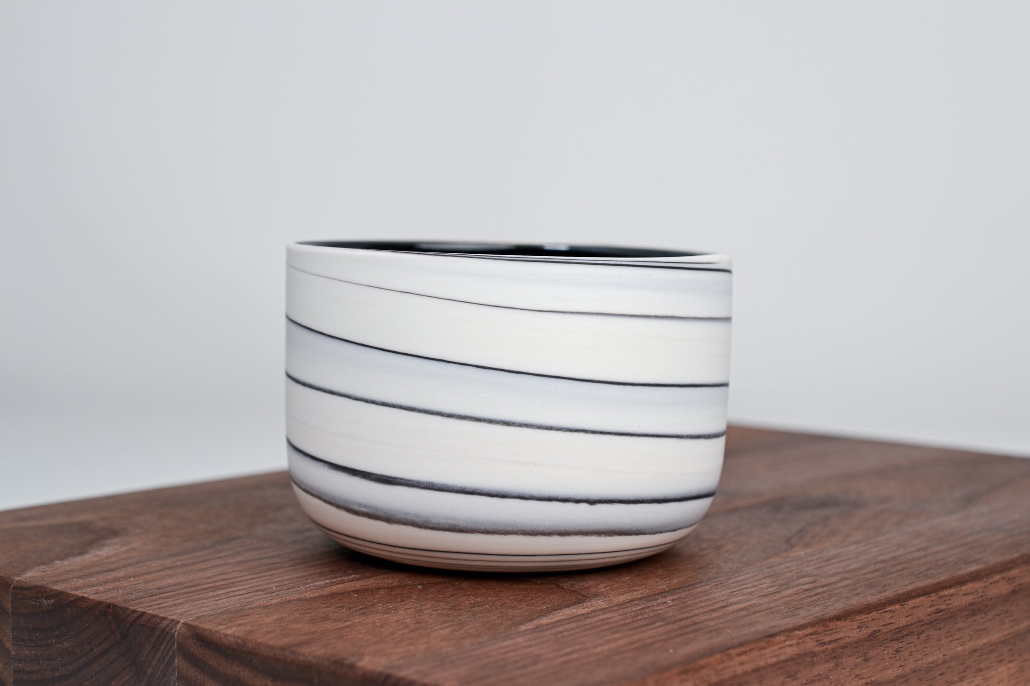 Let it flow. Porcelain cup. 280ml