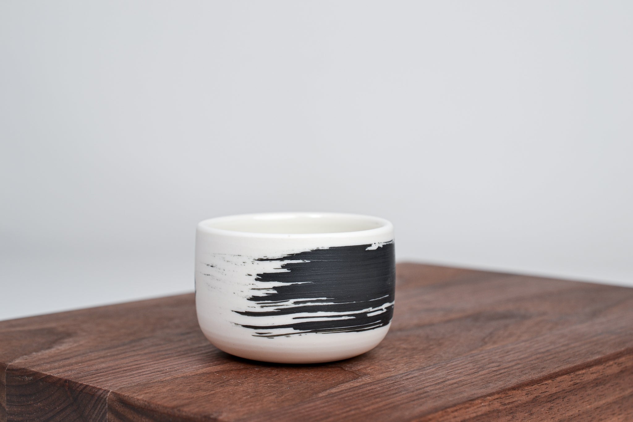 Simple cup, black line, 75ml