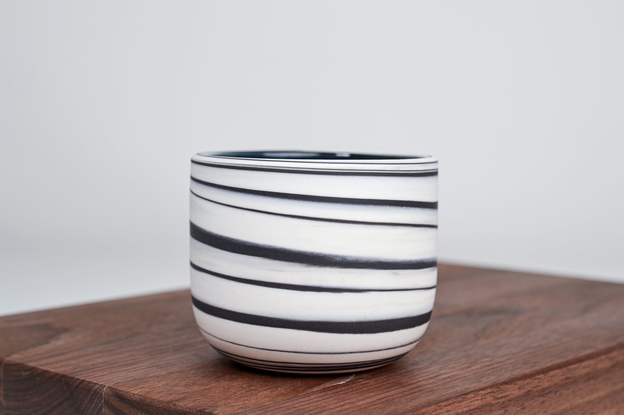 Let it flow. Porcelain cup. 200ml