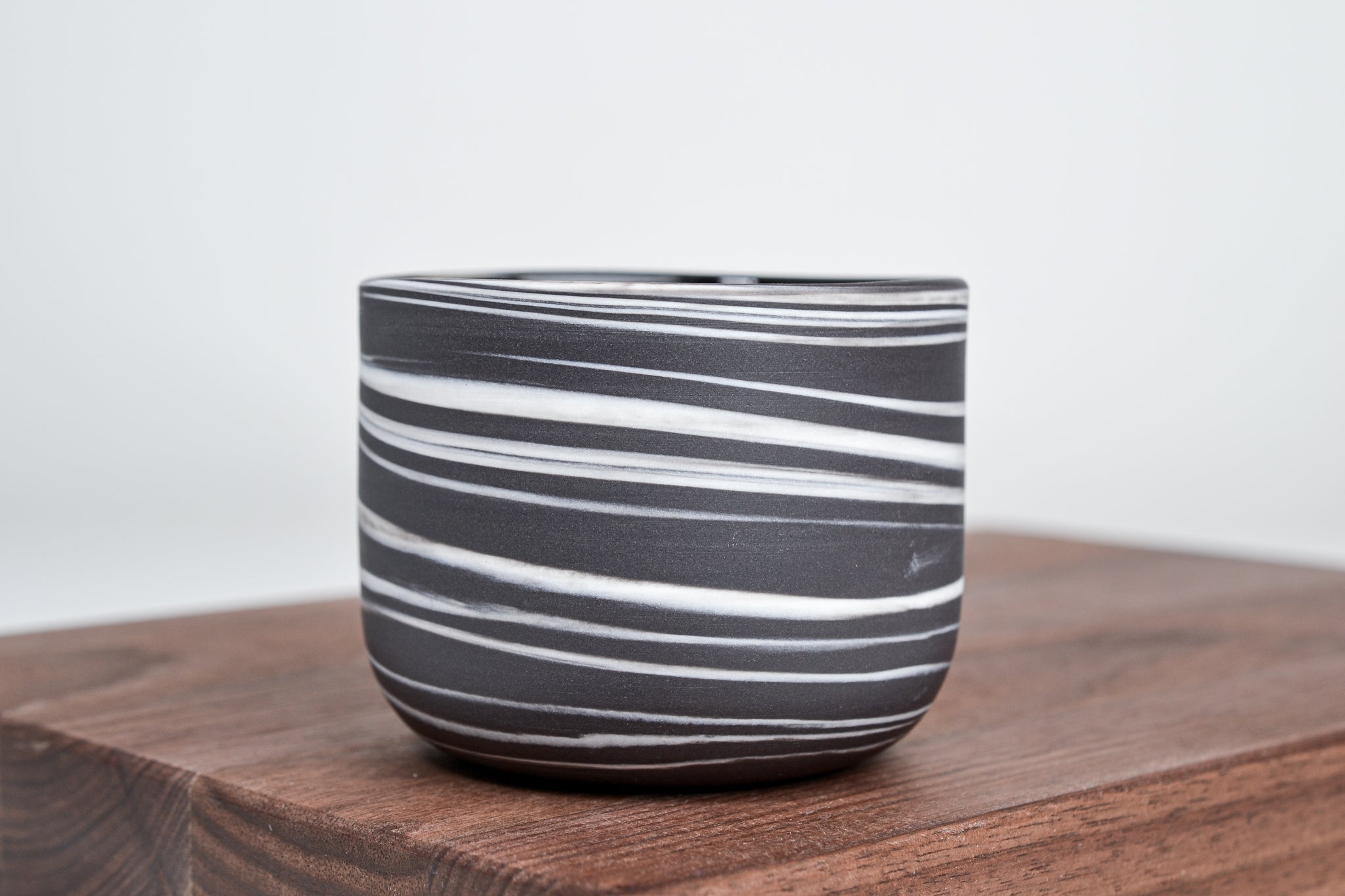 Let it flow. Porcelain cup. 200ml