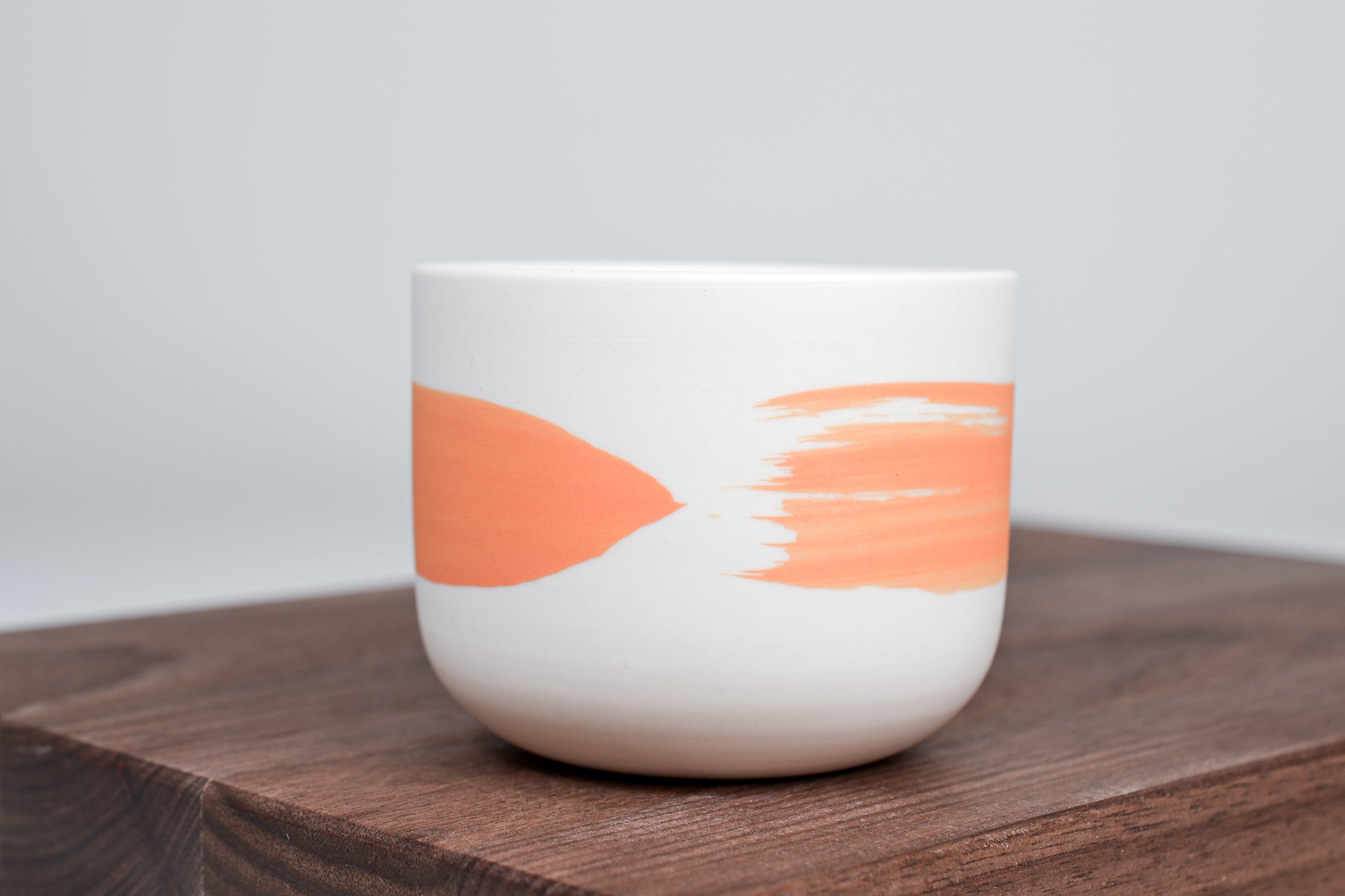 Rich orange line - Simple cup for coffee