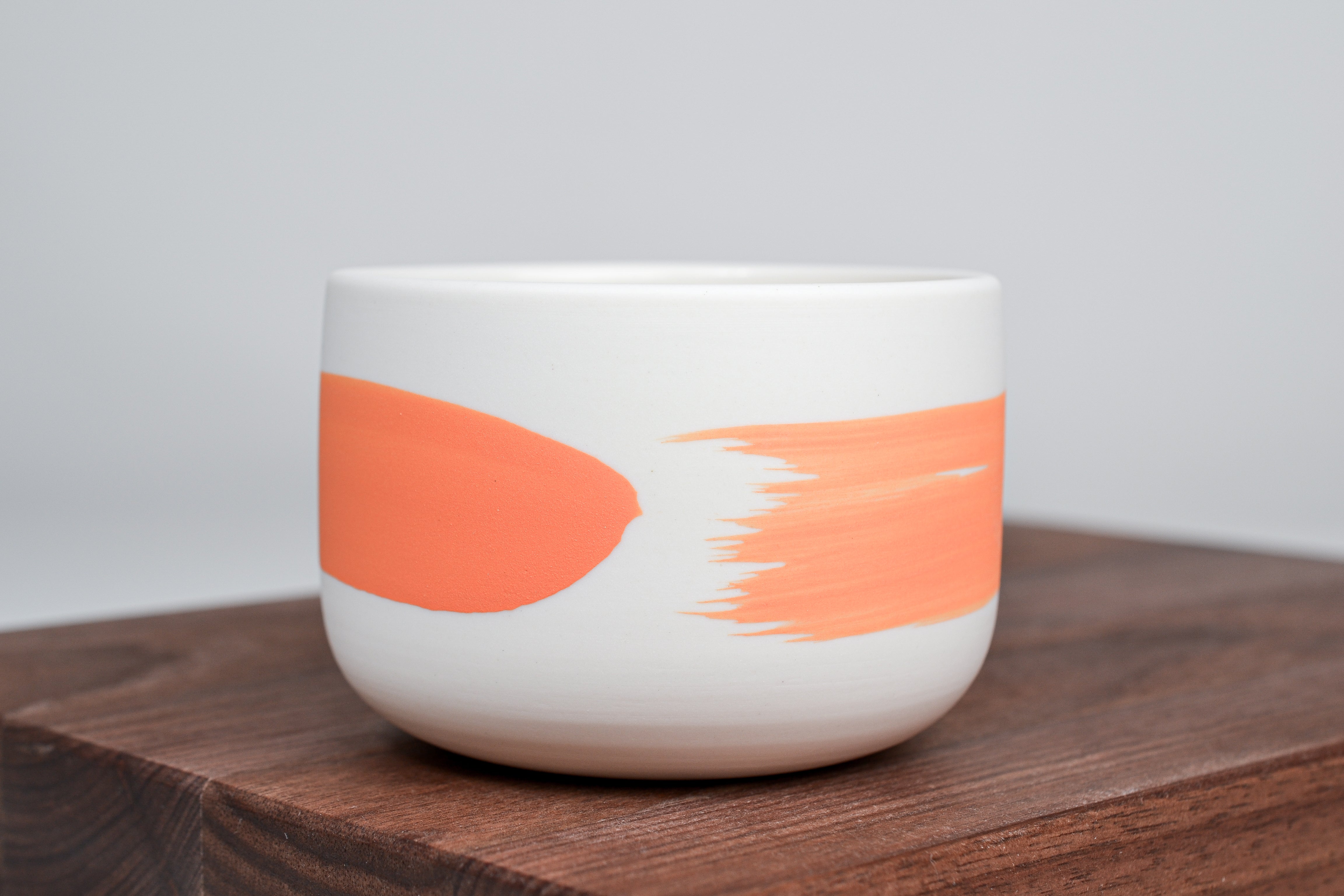 Rich orange line - Simple cup for coffee